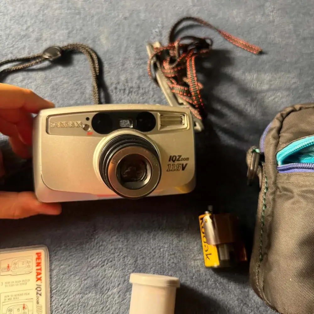 Pentax IQZoom 115V 35mm Point and Shoot Film Camera and accessories